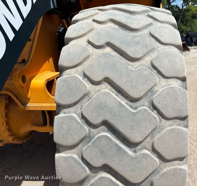 image for item EC3655 2020 Hyundai HL980A wheel loader