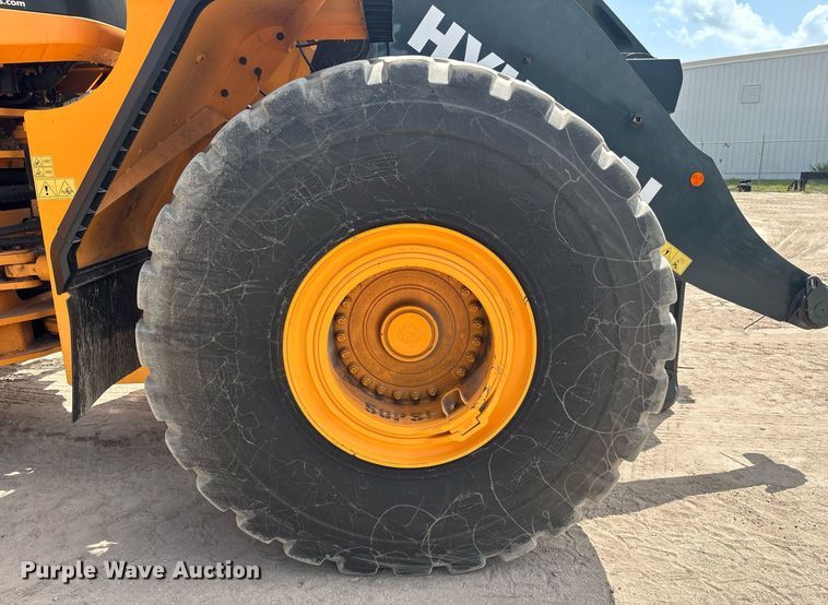 image for item EC3655 2020 Hyundai HL980A wheel loader