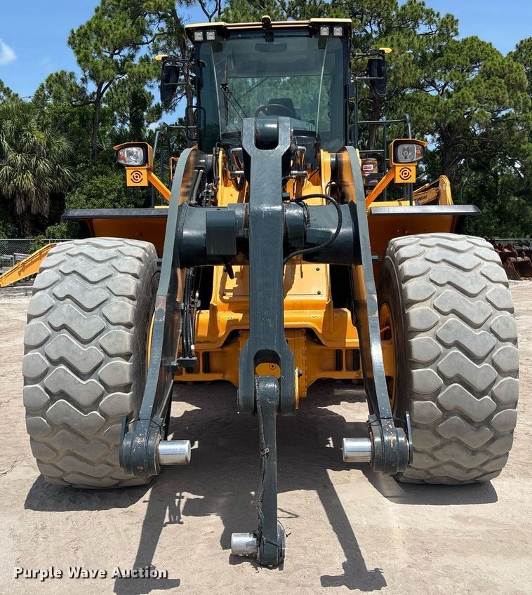 image for item EC3656 2020 Hyundai HL980A wheel loader