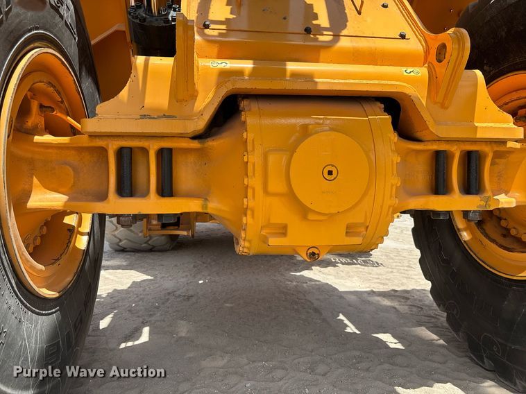 image for item EC3656 2020 Hyundai HL980A wheel loader