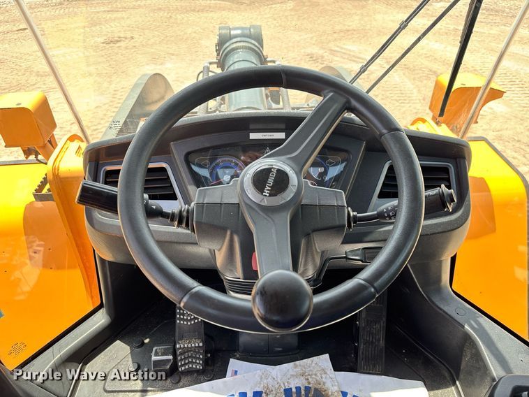 image for item EC3656 2020 Hyundai HL980A wheel loader