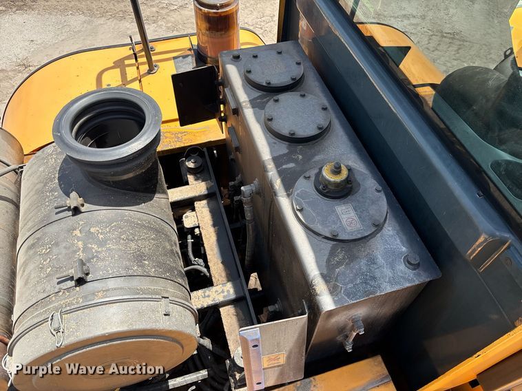 image for item EC3656 2020 Hyundai HL980A wheel loader