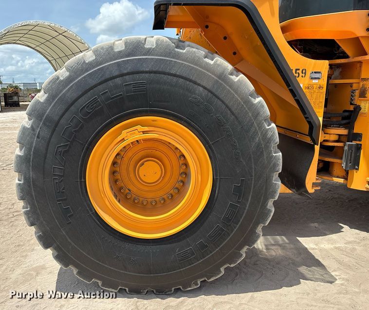 image for item EC3656 2020 Hyundai HL980A wheel loader