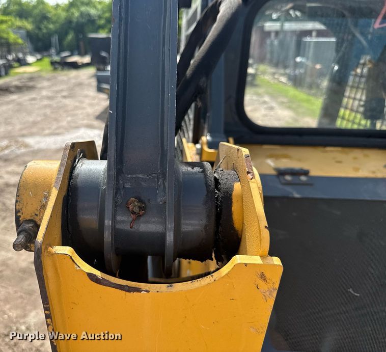 image for item EC3678 2020 John Deere 317G tracked skid steer loader