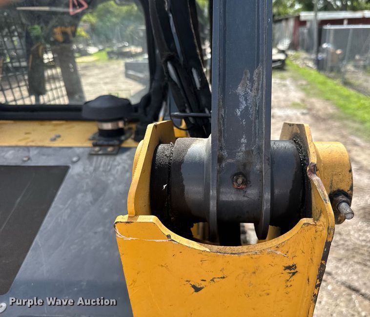 image for item EC3678 2020 John Deere 317G tracked skid steer loader