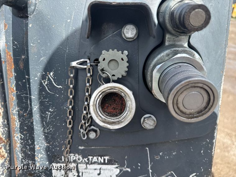 image for item EC3678 2020 John Deere 317G tracked skid steer loader