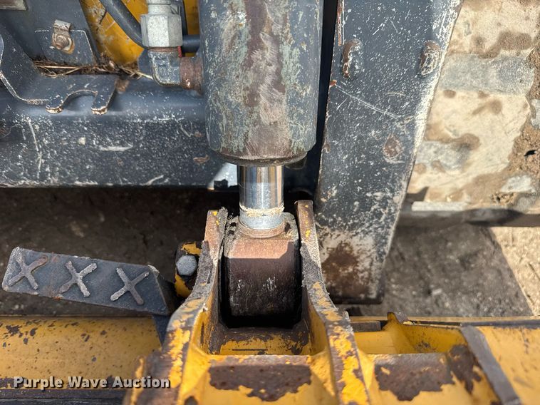 image for item EC3678 2020 John Deere 317G tracked skid steer loader