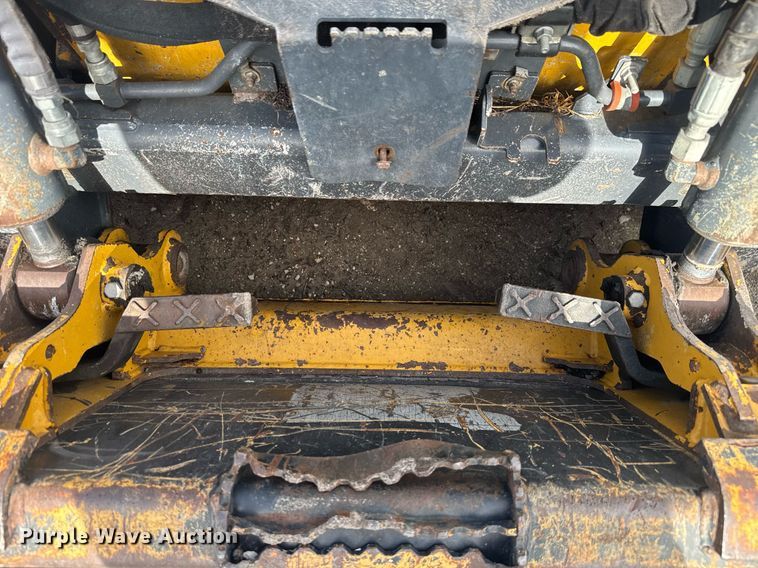 image for item EC3678 2020 John Deere 317G tracked skid steer loader