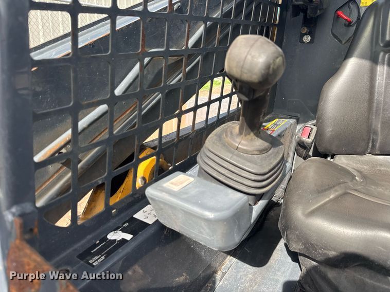 image for item EC3678 2020 John Deere 317G tracked skid steer loader