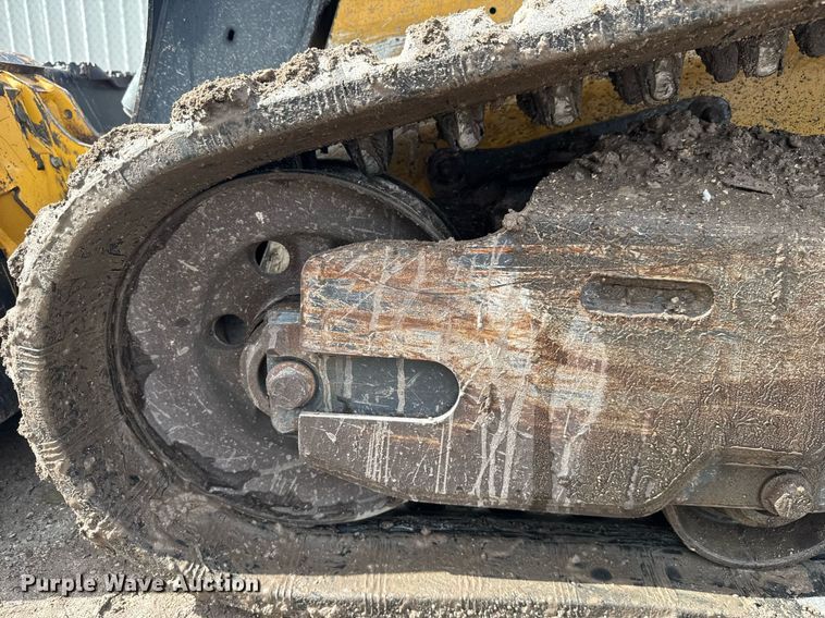 image for item EC3678 2020 John Deere 317G tracked skid steer loader