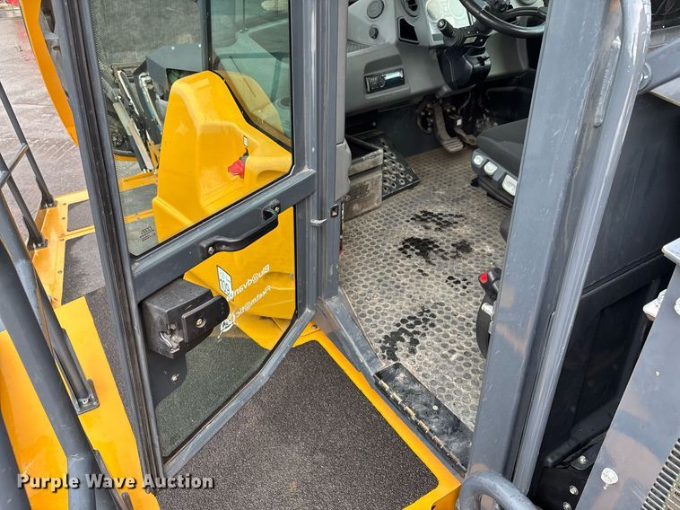 image for item EC3690 2022 Bell ADT B50E articulated haul truck