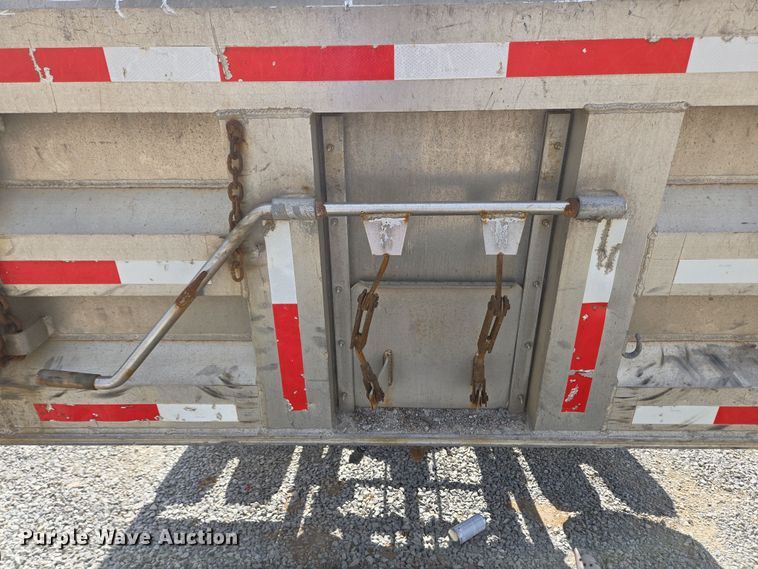 image for item EC4161 2005 GMC C6500 dump truck