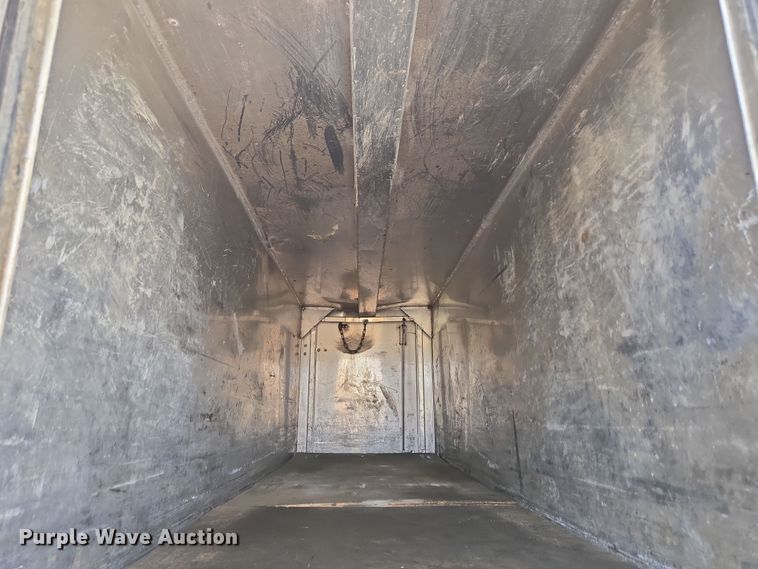 image for item EC4161 2005 GMC C6500 dump truck