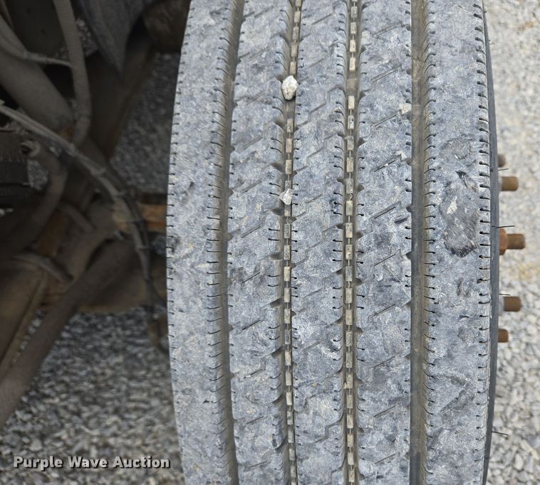 image for item EC4161 2005 GMC C6500 dump truck