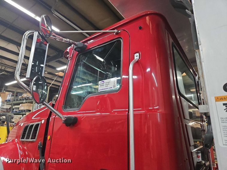 image for item EC4275 2015 Mack GU713 Granite dump truck