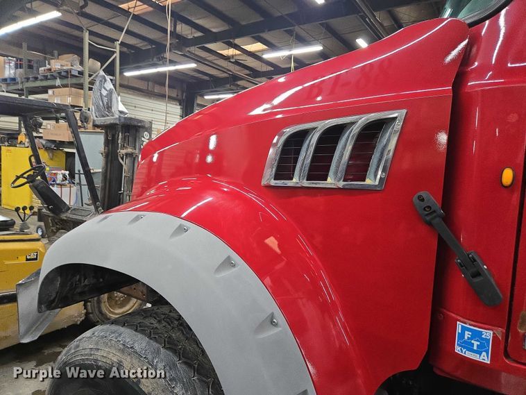 image for item EC4275 2015 Mack GU713 Granite dump truck