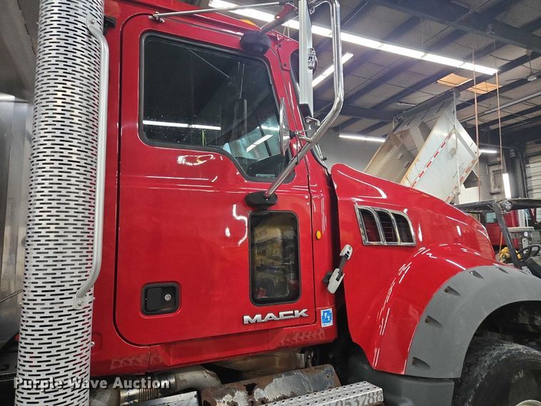 image for item EC4275 2015 Mack GU713 Granite dump truck