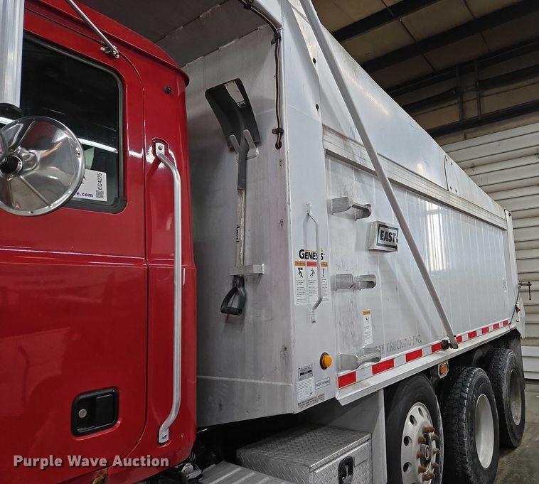 image for item EC4275 2015 Mack GU713 Granite dump truck