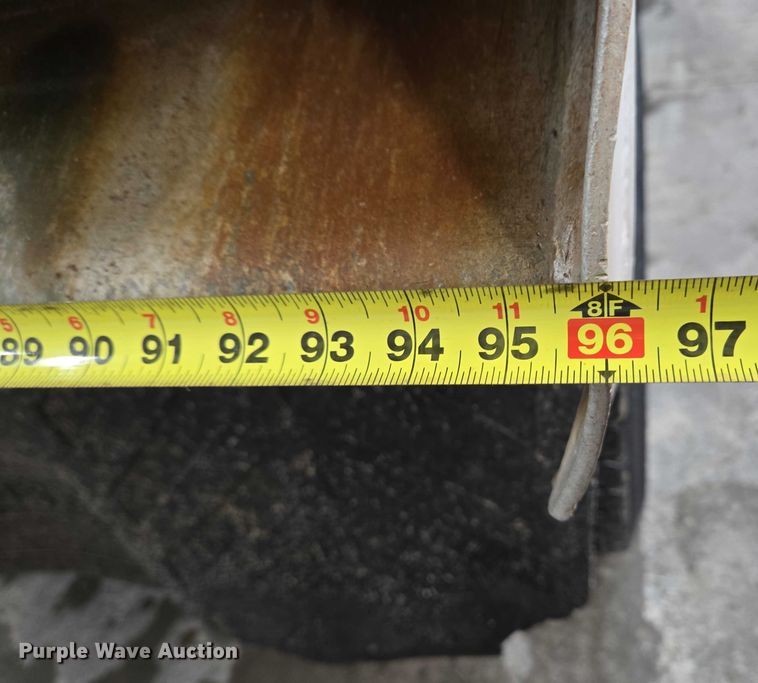 image for item EC4275 2015 Mack GU713 Granite dump truck