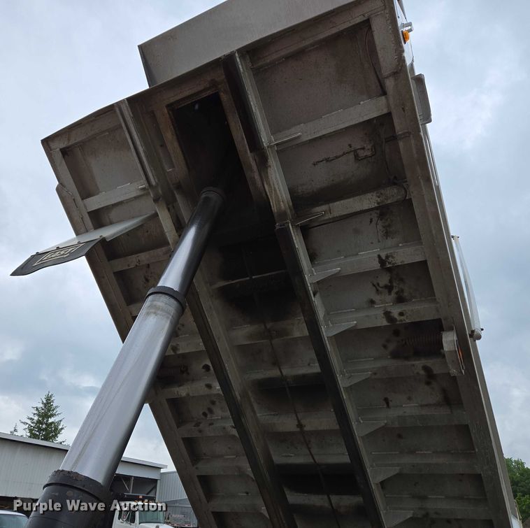 image for item EC4275 2015 Mack GU713 Granite dump truck