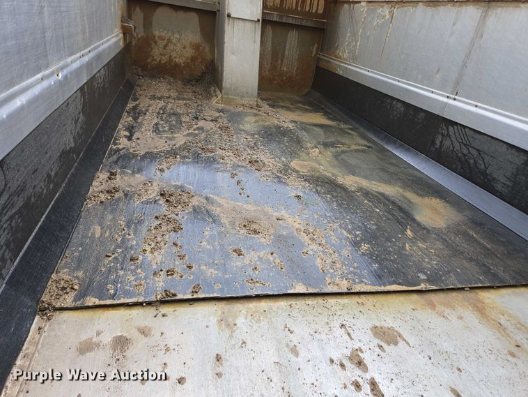 image for item EC4275 2015 Mack GU713 Granite dump truck