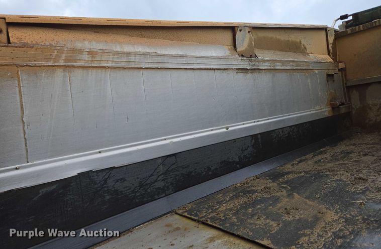 image for item EC4275 2015 Mack GU713 Granite dump truck