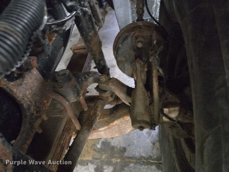 image for item EC4275 2015 Mack GU713 Granite dump truck