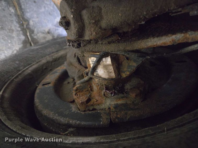 image for item EC4275 2015 Mack GU713 Granite dump truck