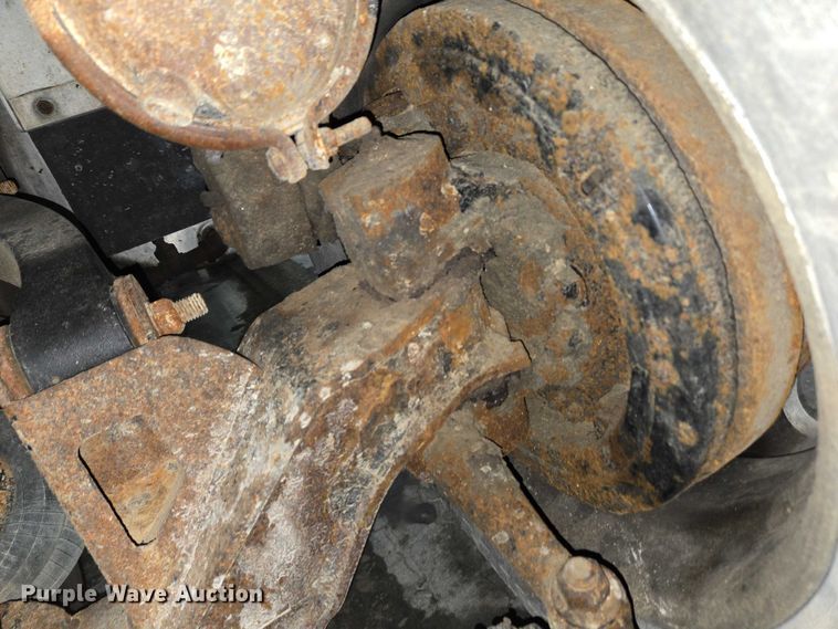 image for item EC4275 2015 Mack GU713 Granite dump truck