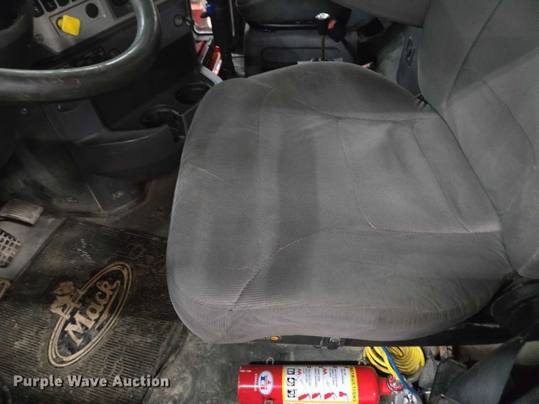 image for item EC4275 2015 Mack GU713 Granite dump truck