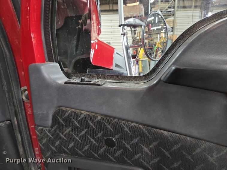 image for item EC4275 2015 Mack GU713 Granite dump truck