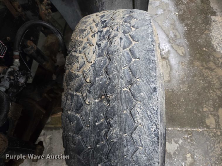 image for item EC4275 2015 Mack GU713 Granite dump truck