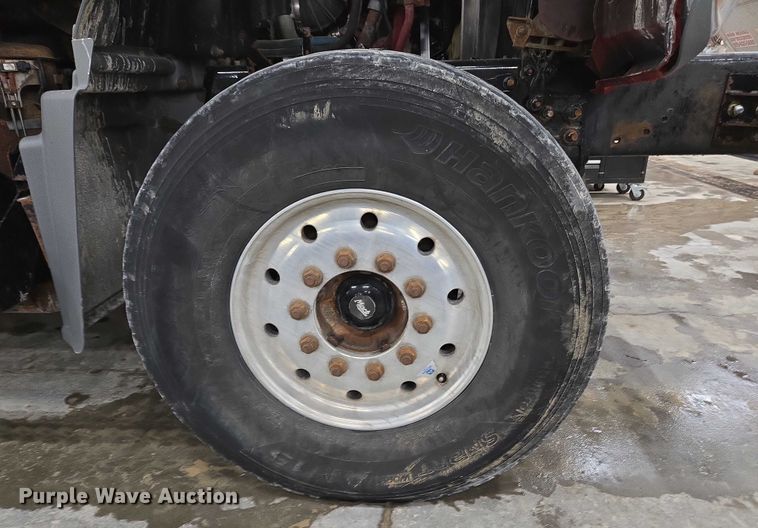 image for item EC4275 2015 Mack GU713 Granite dump truck