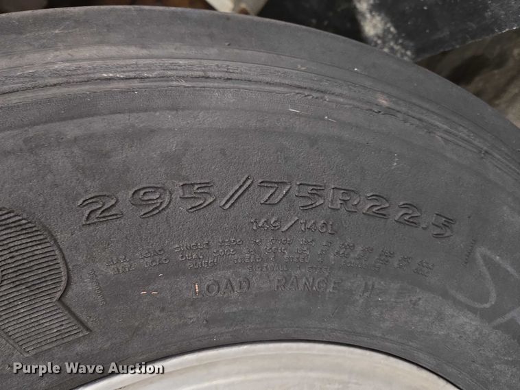 image for item EC4275 2015 Mack GU713 Granite dump truck