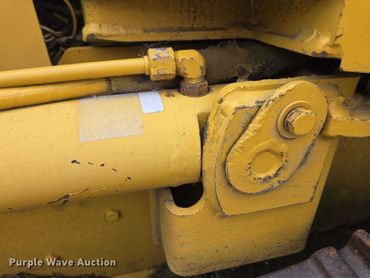 image for item EC4276 2000 John Deere 450H LGP dozer