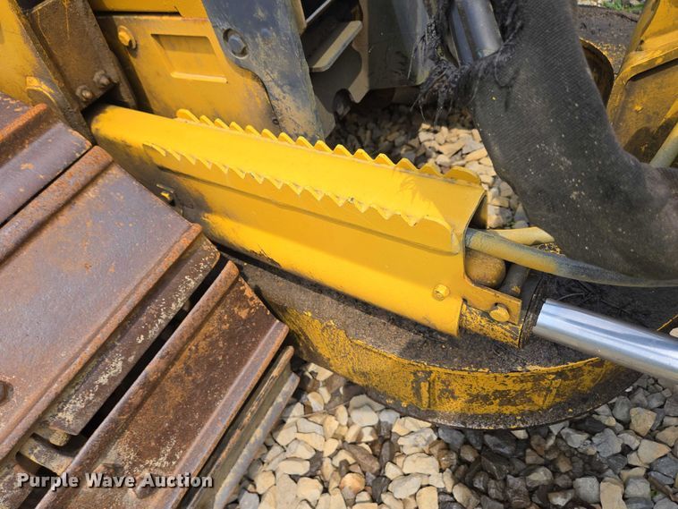 image for item EC4276 2000 John Deere 450H LGP dozer