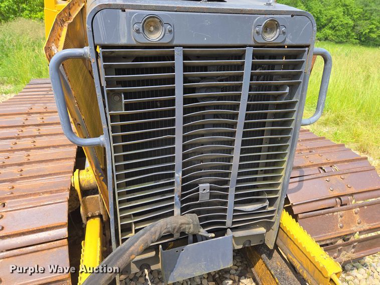 image for item EC4276 2000 John Deere 450H LGP dozer
