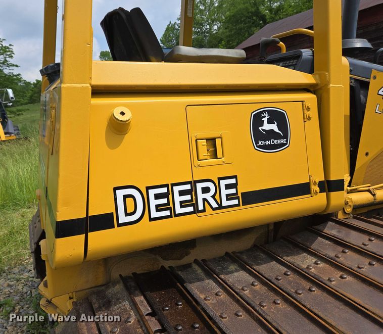 image for item EC4276 2000 John Deere 450H LGP dozer