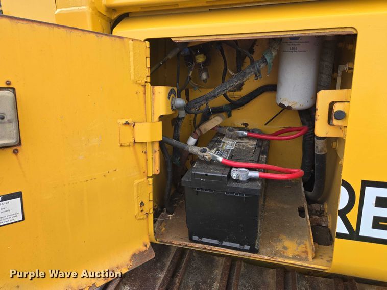 image for item EC4276 2000 John Deere 450H LGP dozer