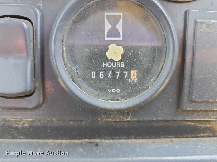 image for item EC4276 2000 John Deere 450H LGP dozer