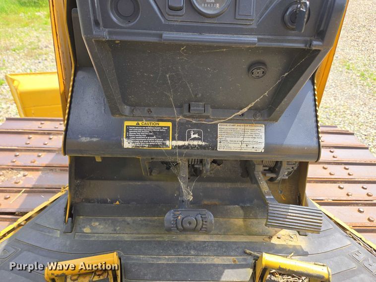 image for item EC4276 2000 John Deere 450H LGP dozer
