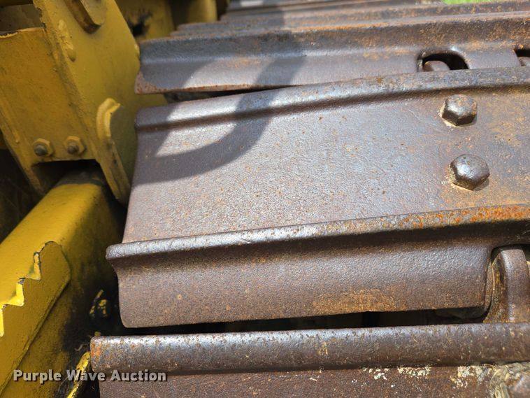 image for item EC4276 2000 John Deere 450H LGP dozer