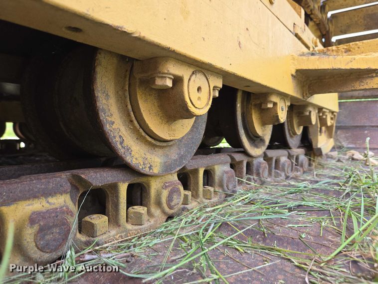 image for item EC4276 2000 John Deere 450H LGP dozer