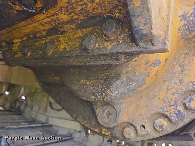 image for item EC4276 2000 John Deere 450H LGP dozer