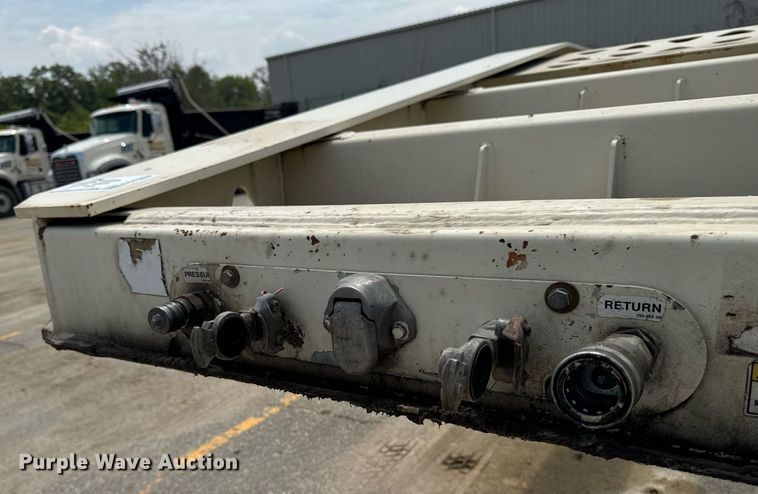 image for item EC7988 2014 Trail King  TK120HDG-564 lowboy equipment trailer