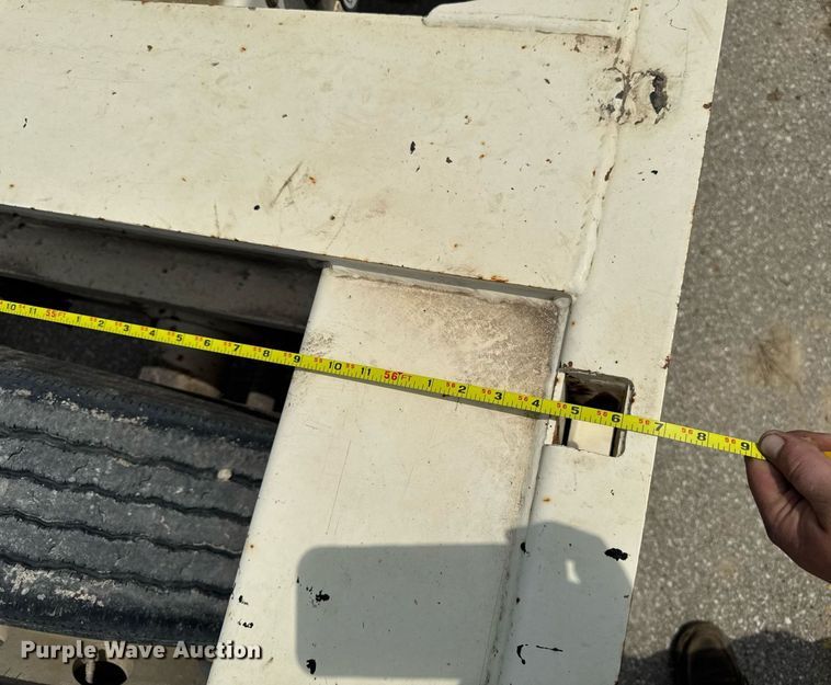 image for item EC7988 2014 Trail King  TK120HDG-564 lowboy equipment trailer