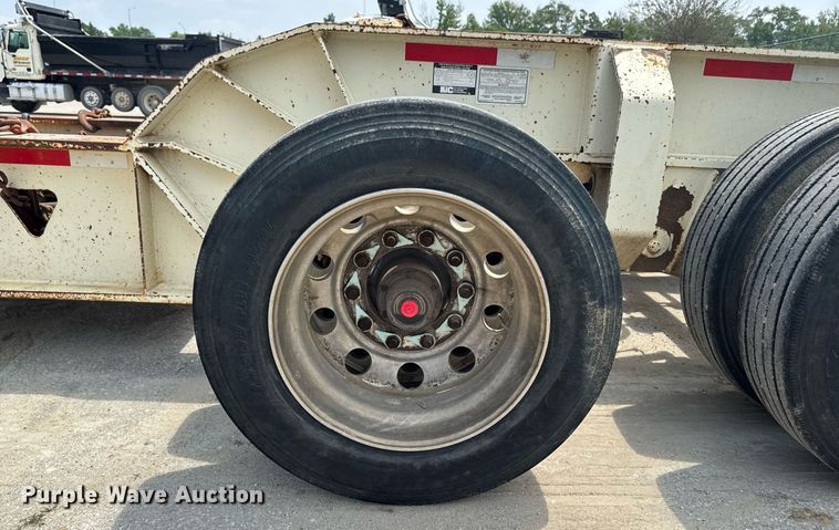 image for item EC7988 2014 Trail King  TK120HDG-564 lowboy equipment trailer