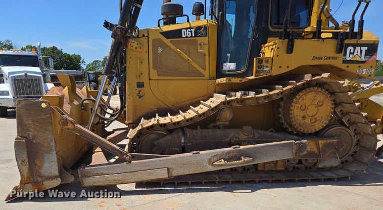 image for item ED2038 2021 Caterpillar D6TXW dozer