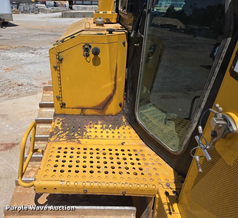image for item ED2038 2021 Caterpillar D6TXW dozer