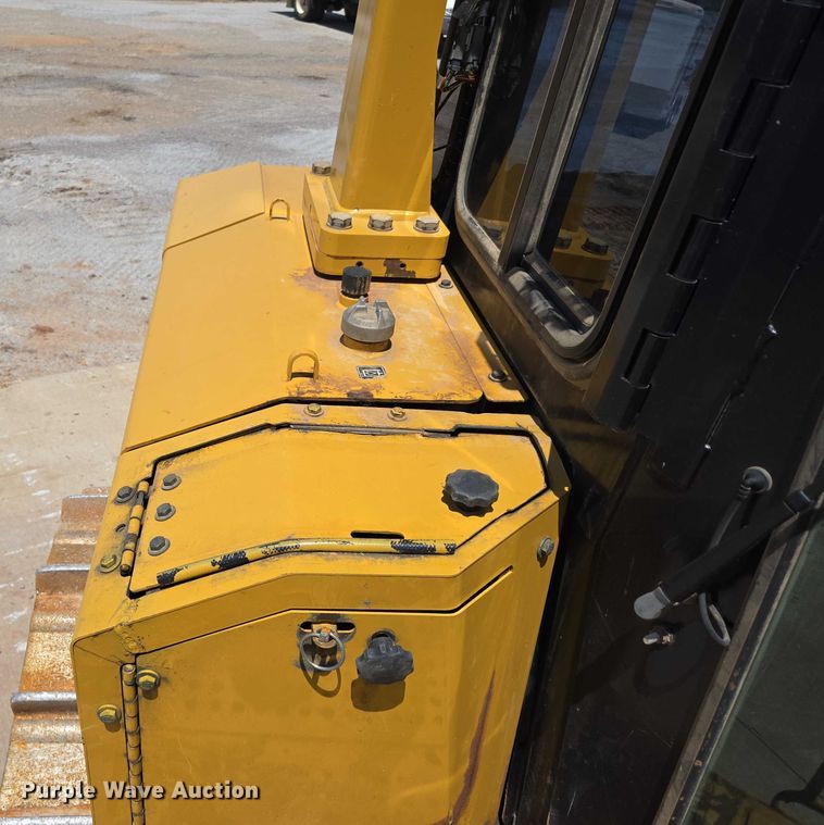 image for item ED2038 2021 Caterpillar D6TXW dozer